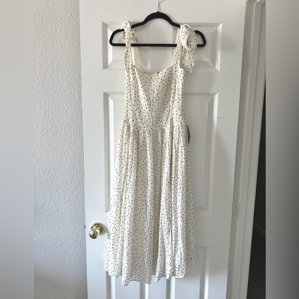 Lush Cream Dress with Black Dots - Picture 3 of 5